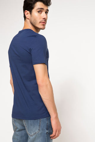 تي شيرت سادة بياقة V