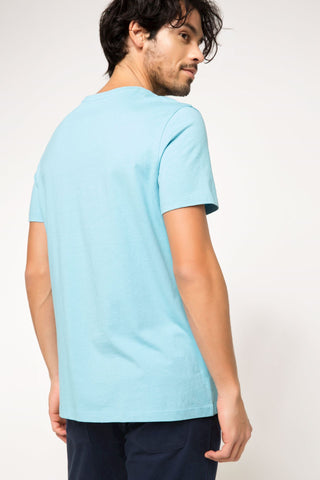 تي شيرت سادة بياقة V