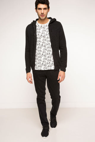 كنزة صوف تريكو بقبعة