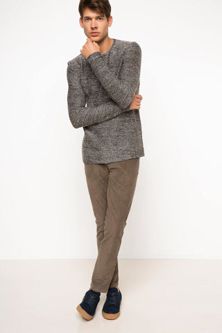 بنطلون سكيني